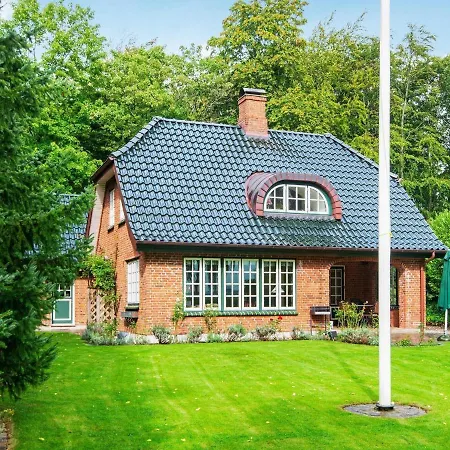 Ferienhaus 7 Person In Krus *